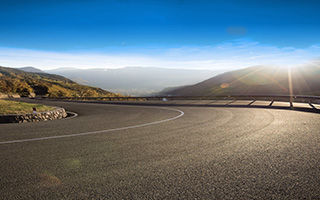 陶瓷天線(xiàn)和pcb天線的(de)區别